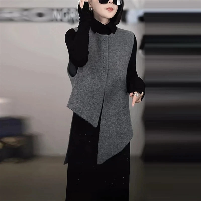 气质套装2025春季新款黑色翻领长袖打底衫不规则设计感针织马甲女