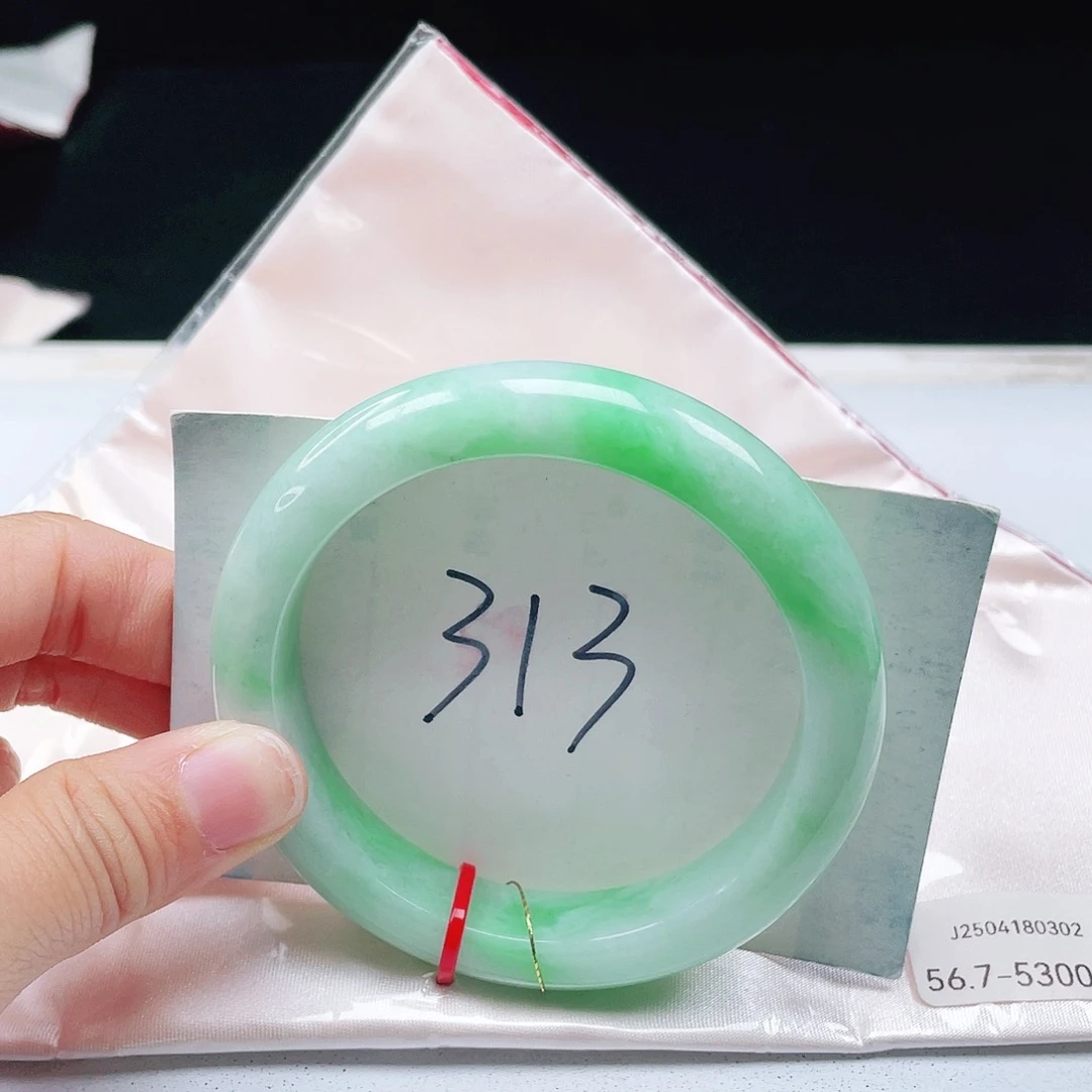 翡翠未镶嵌手镯56+正圈