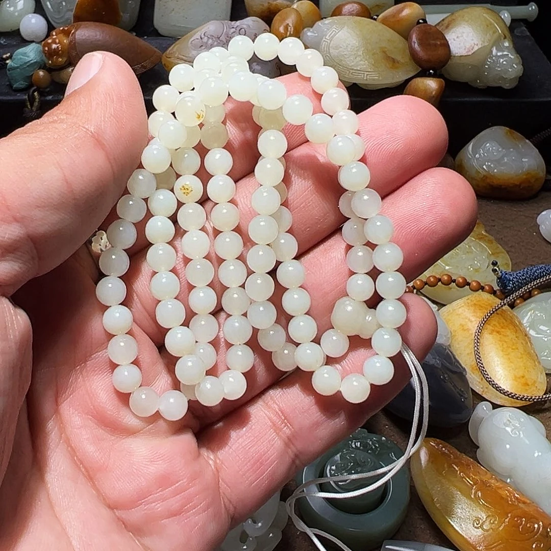 和田玉颈饰未镶嵌