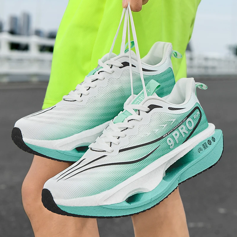 赤兔9专业跑步鞋秋季男童鞋子中学生6-12岁8男孩跑步运动鞋网面16