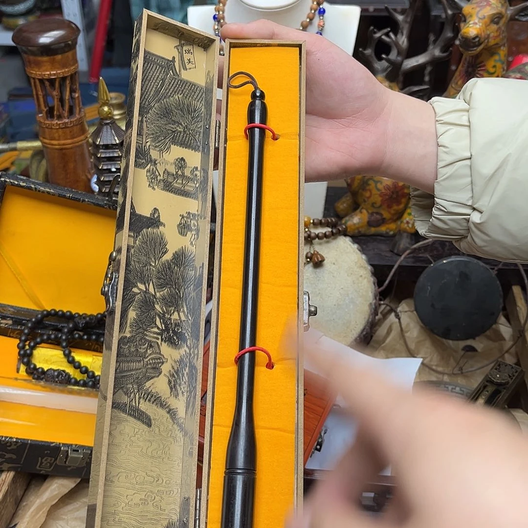 大叶紫檀（黑酸枝木类）