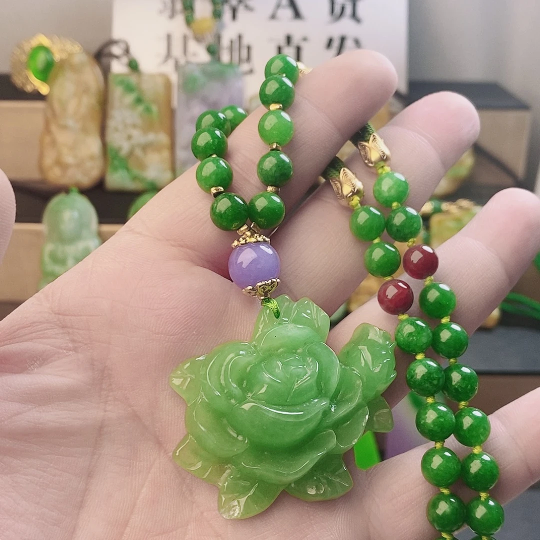 翡翠银S925镶嵌吊坠(赠链)