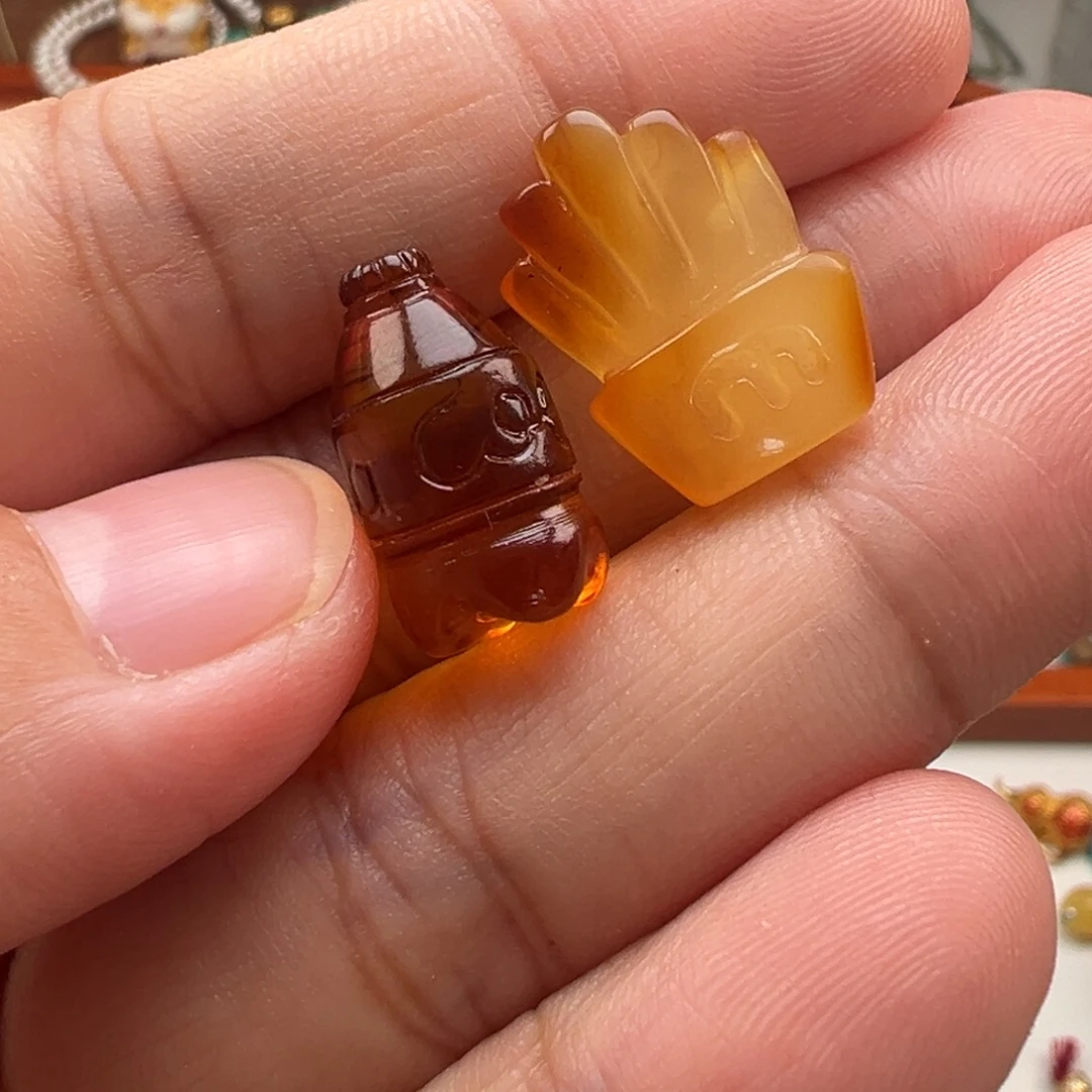 琥珀未镶嵌吊坠(不含链)