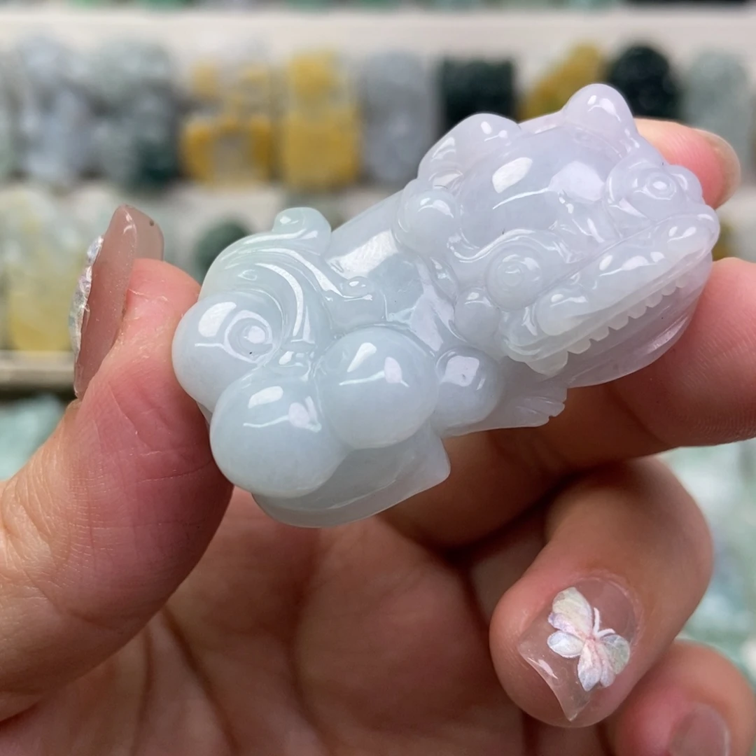 翡翠吊坠(赠链)未镶嵌