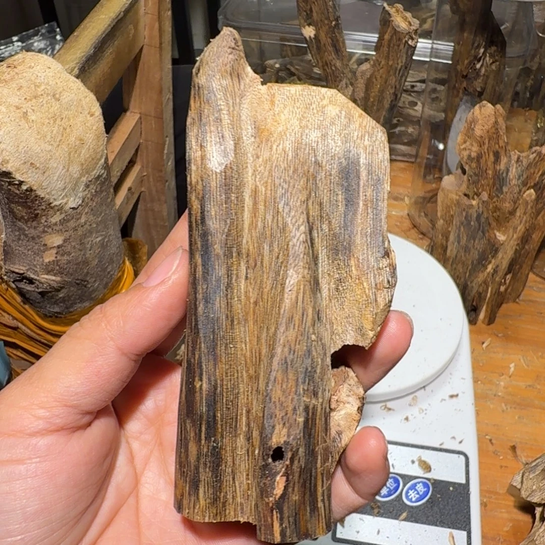 棋楠沉香白奇块料
