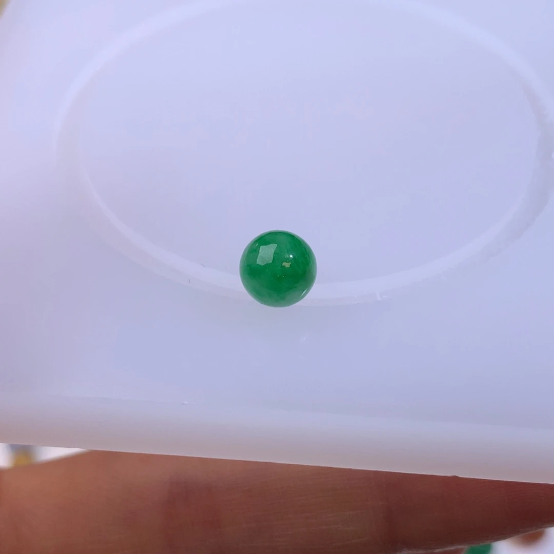 翡翠散珠阳绿色花 卡7.2