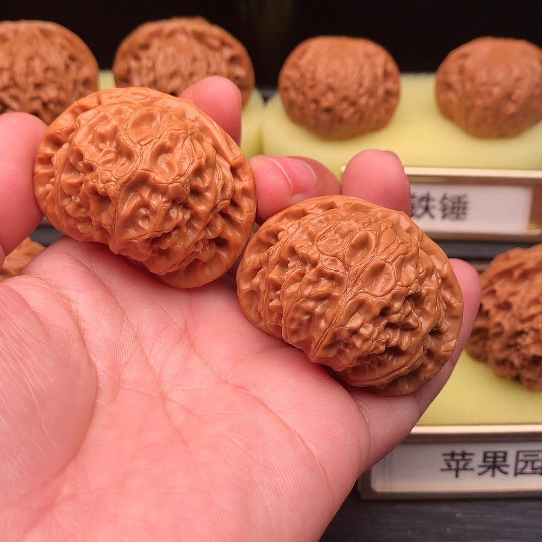 文玩核桃吊坠673号宫灯43