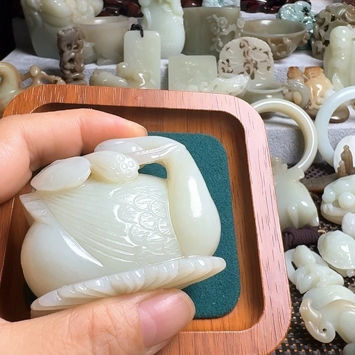 老***虎瓷片新号开播瓷盘一件