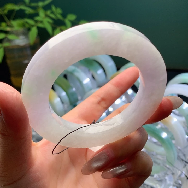 定制翡翠手镯未镶嵌