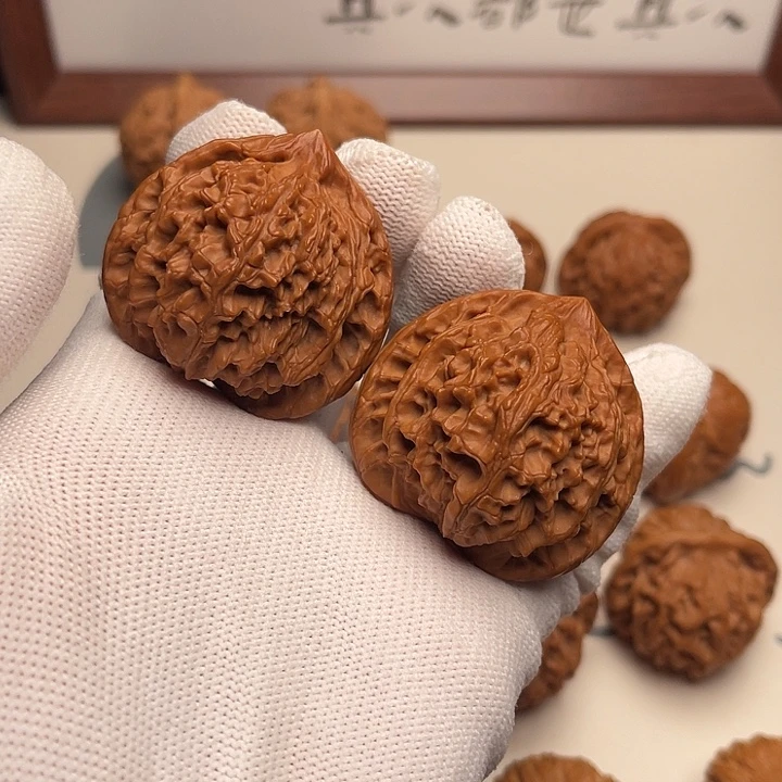 文玩核桃把件44玉华宫