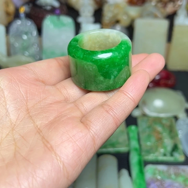 滴血莲花菩提吊坠