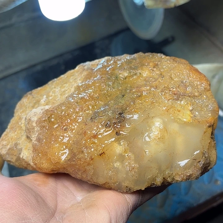 射***虎定制玛瑙天然玛瑙水草飘花定制