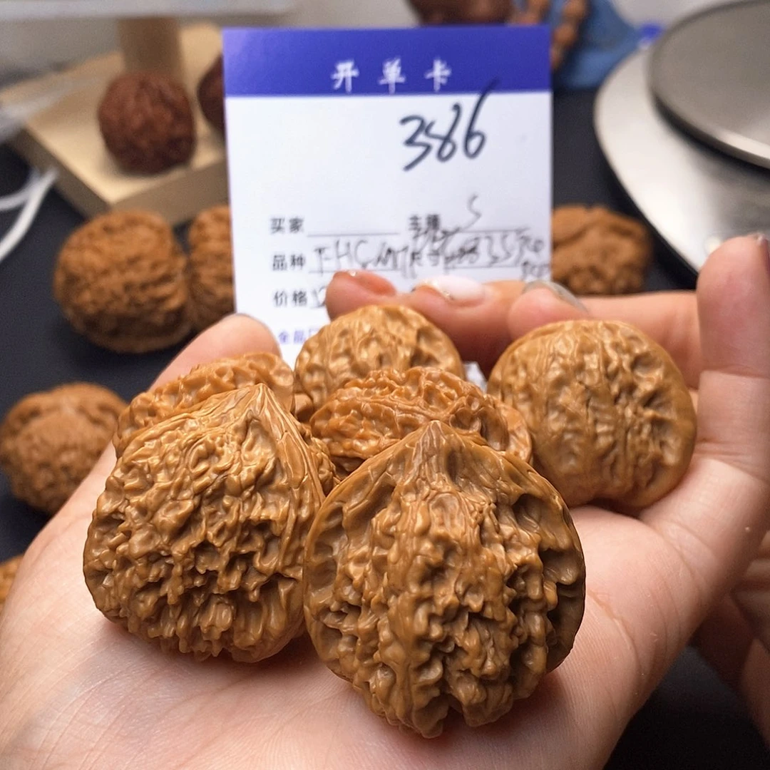 桃核吊坠梓*满天星，苹果园，凤凰山34.34.35有修s
