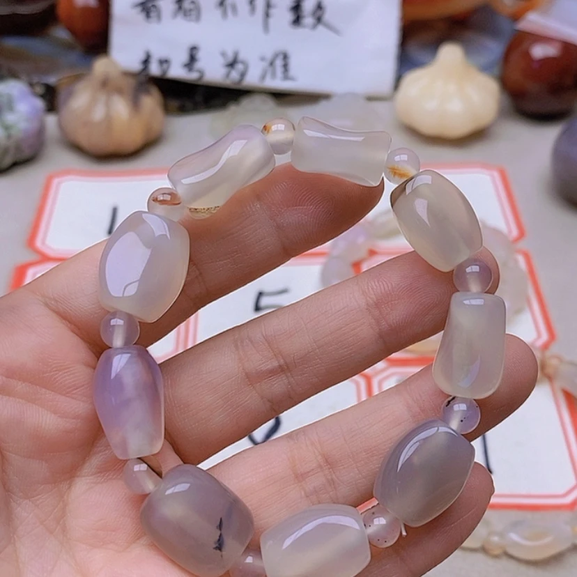 【闪购商品】未镶嵌玛瑙/玉髓珠宝半成品星****眼
