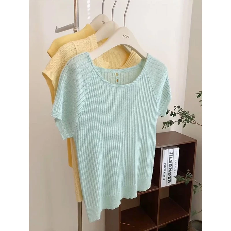 法式镂空设计感方领正肩T恤女2025新款夏日独特漂亮减龄针织上衣