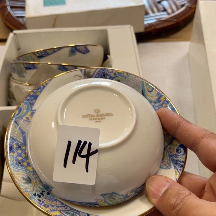 盖碗瓷器制作工艺精湛