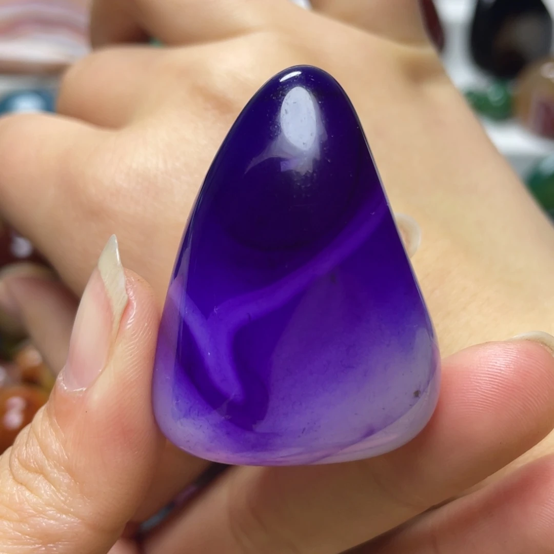 玛瑙/玉髓未镶嵌珠宝奇石