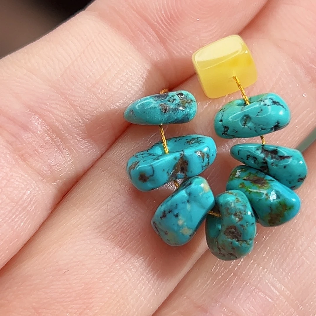 蜜蜡未镶嵌珠宝奇石