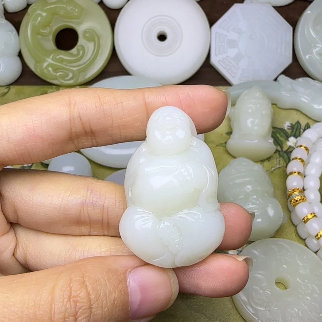和田玉未镶嵌挂件弥勒佛