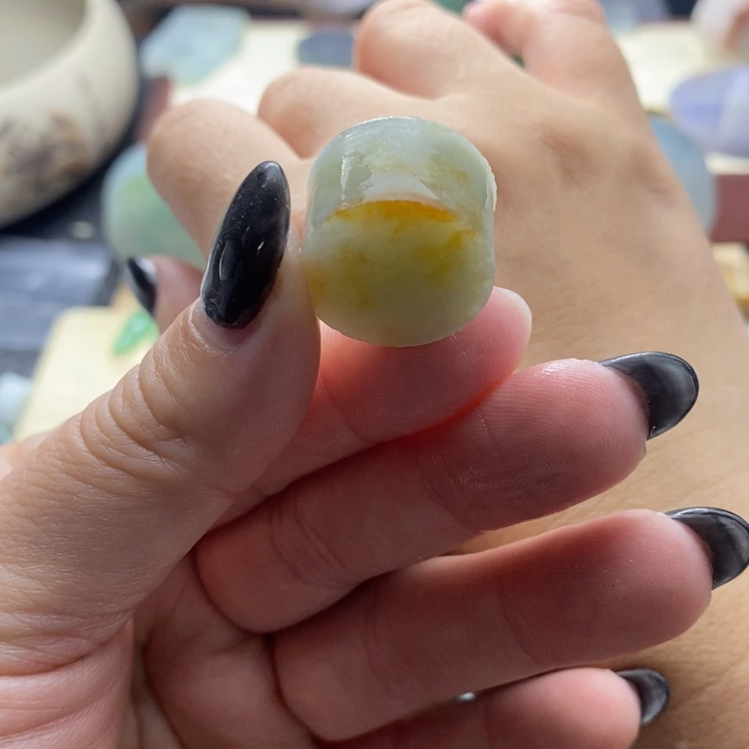 阳***羊定制翡翠未镶嵌戒心
