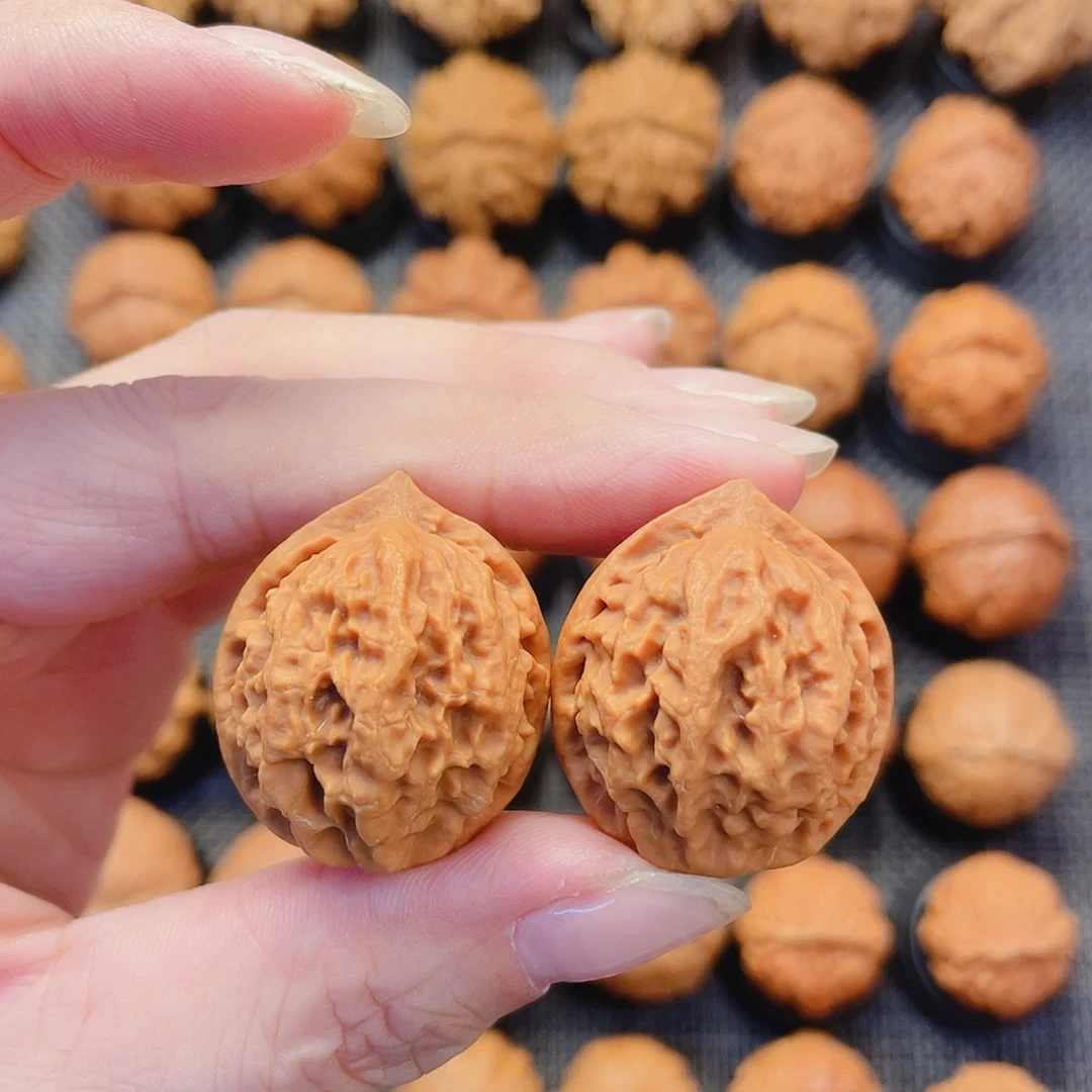 文玩核桃把件小莲花