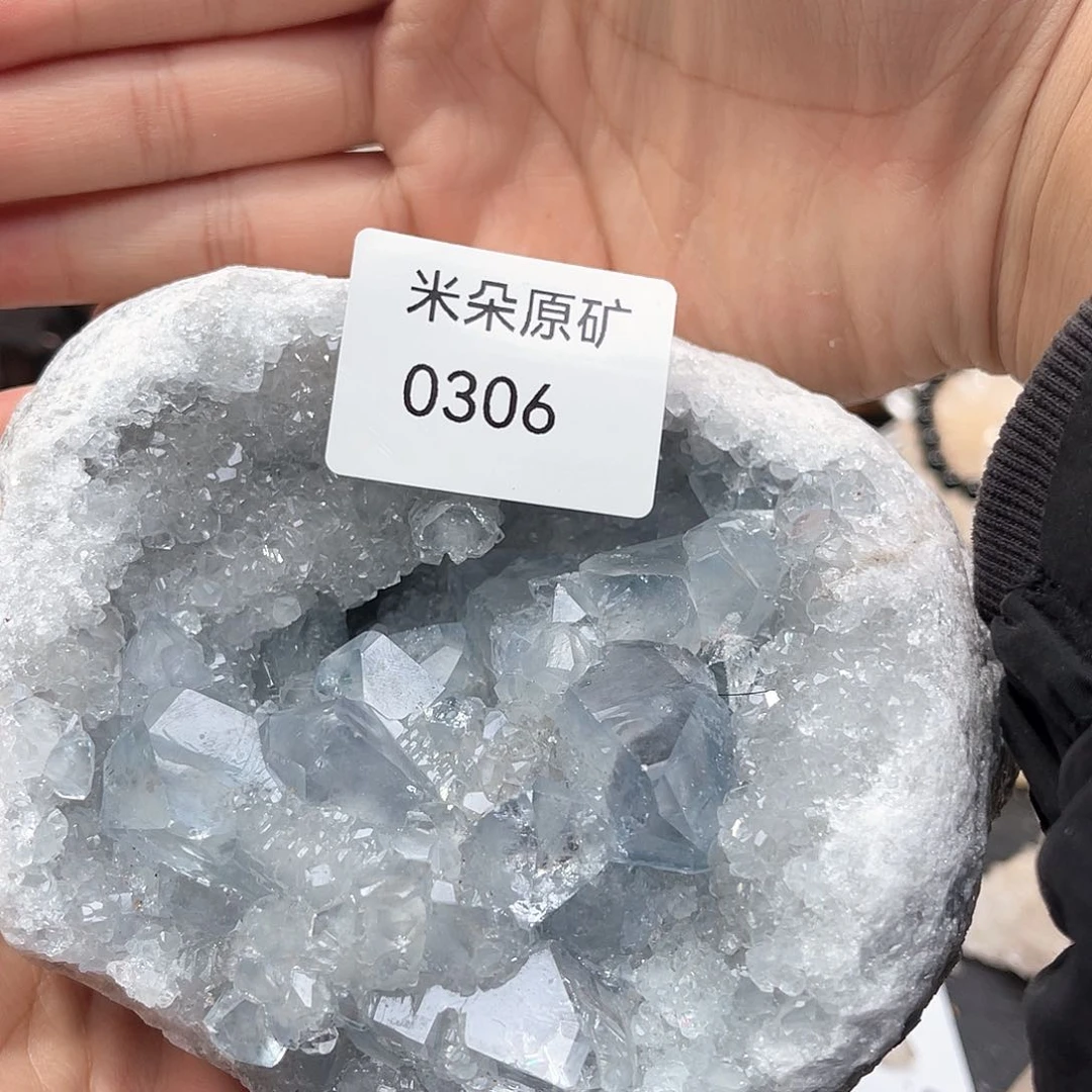 水晶水晶未镶嵌?****?水晶