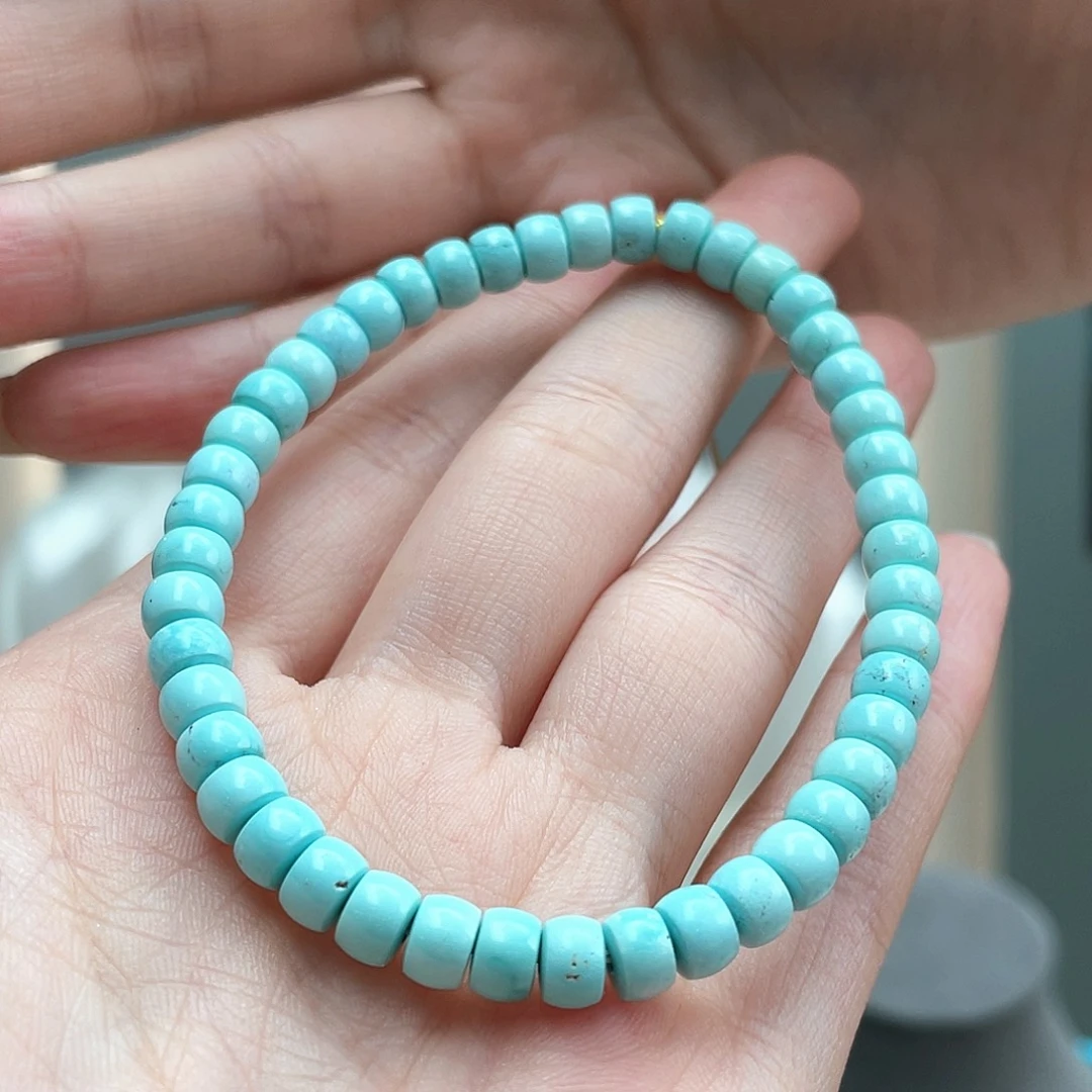 未镶嵌绿松石颈饰