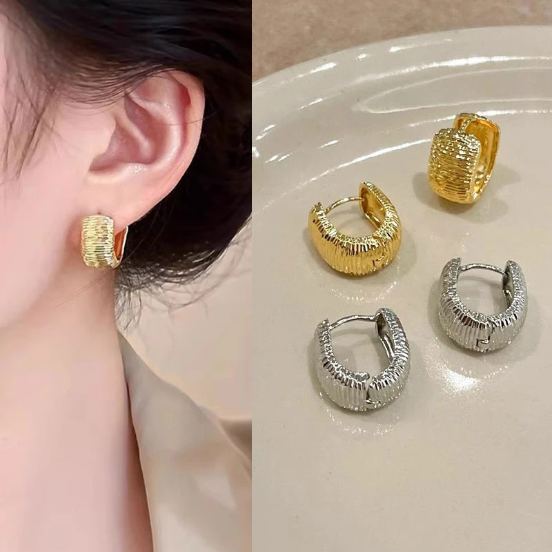 金色纹理U形耳扣女秋冬韩国简约气质款耳圈耳饰新款圈圈耳环5811