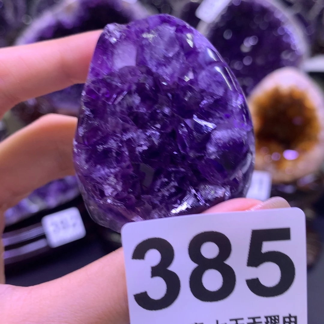 未镶嵌水晶大型摆件（非配饰）