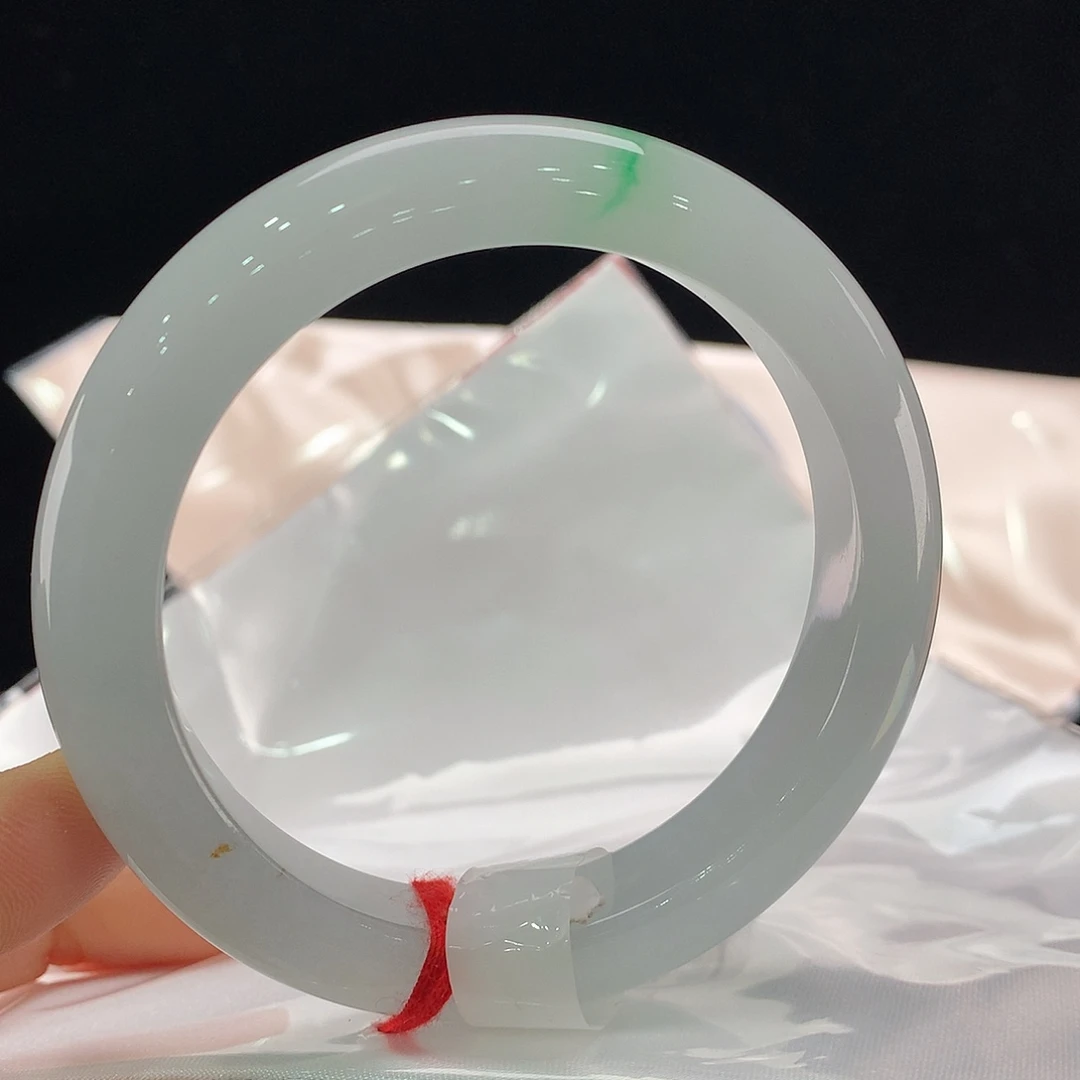 翡翠未镶嵌手镯0231