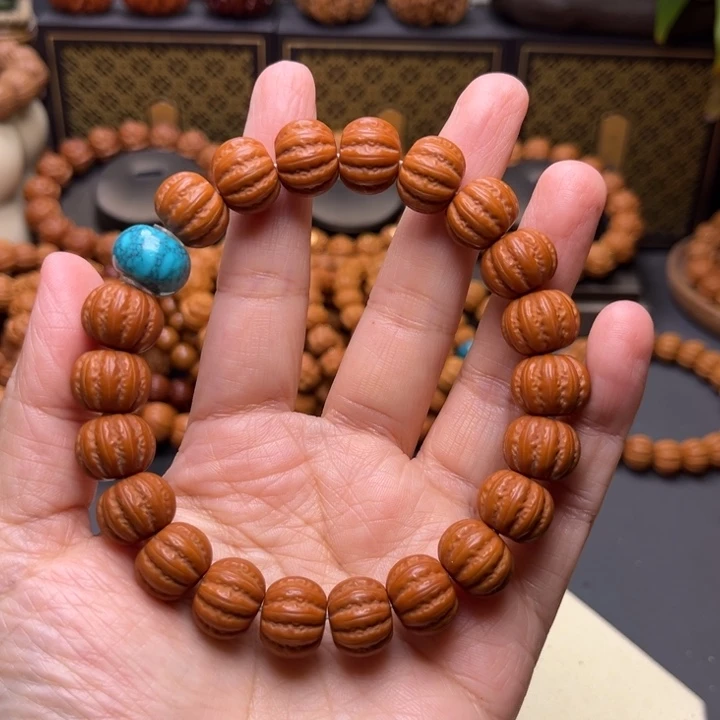 吊坠猴头核桃八棱