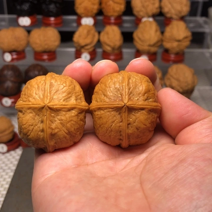 文玩核桃把件1玲珑骰子