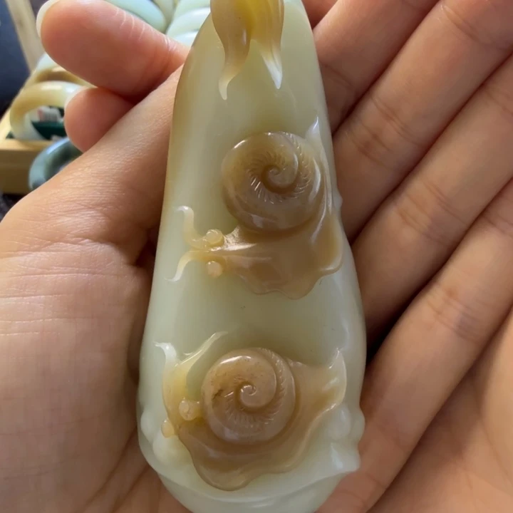 和田玉未镶嵌挂件