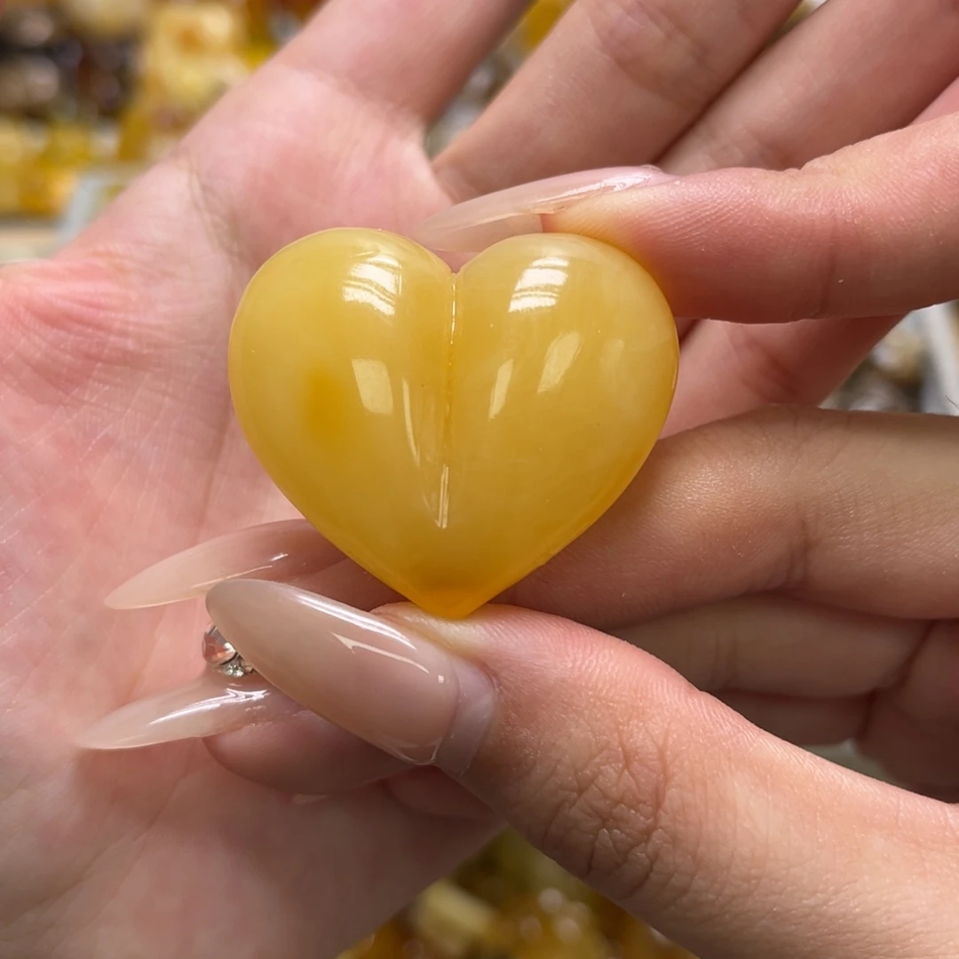 琥珀未镶嵌裸石天然琥珀