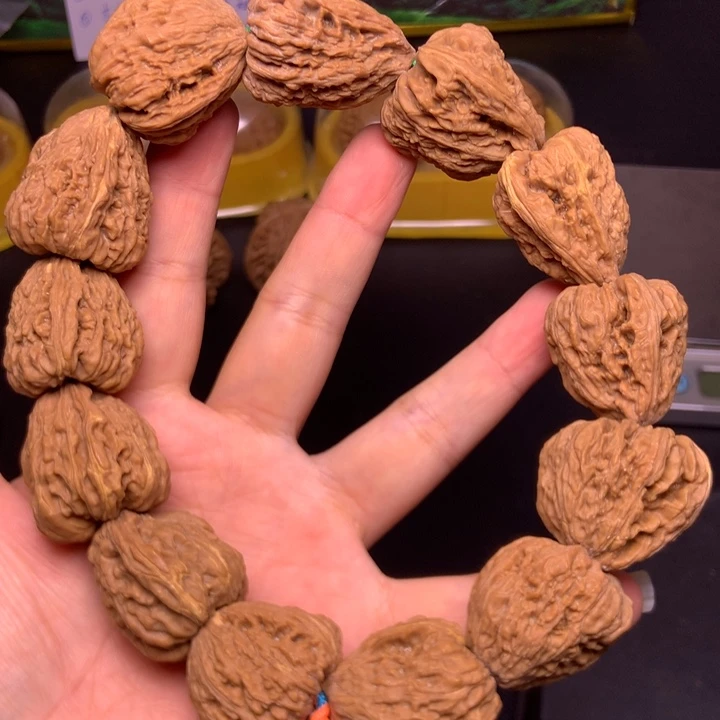 文玩核桃吊坠南疆石一帆风顺手持