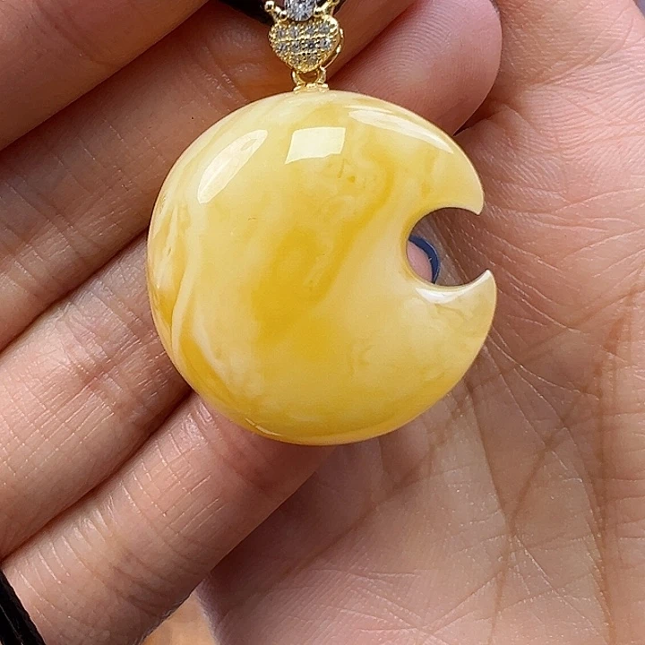 蜜蜡未镶嵌珠宝奇石