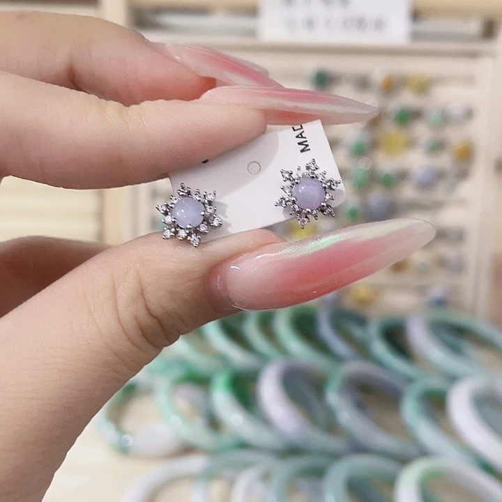 翡翠未镶嵌颈饰天然翡翠Ａ货