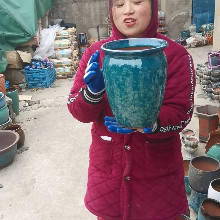 红陶口20高25瑕疵