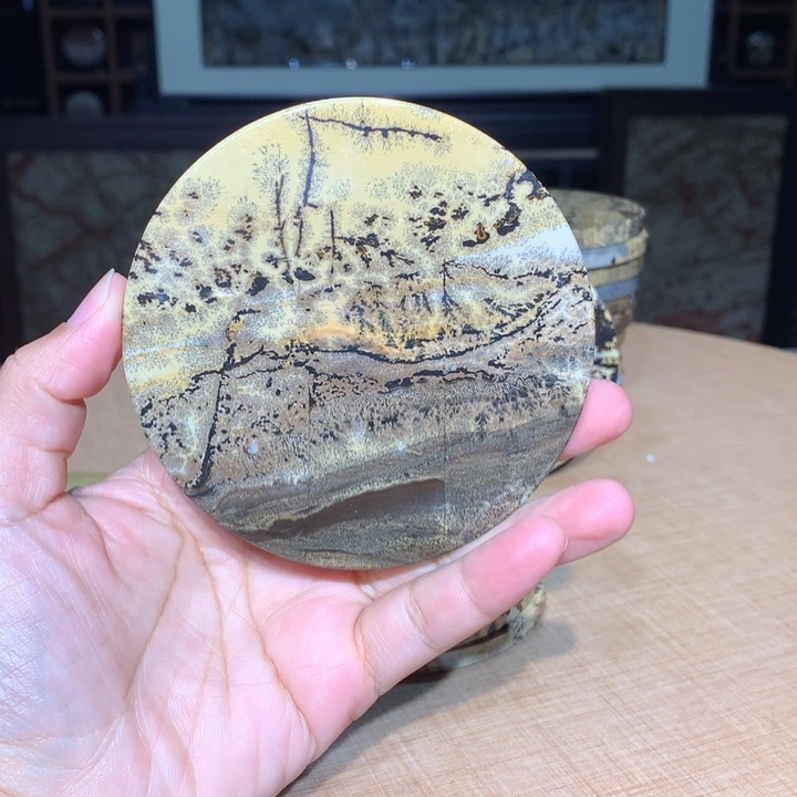 ，广西国画石摆件，收藏观赏