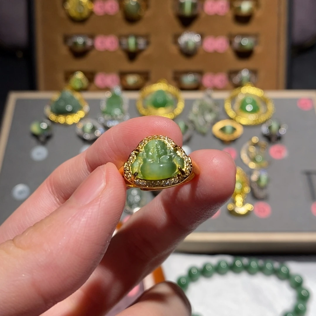 和田玉未镶嵌戒指