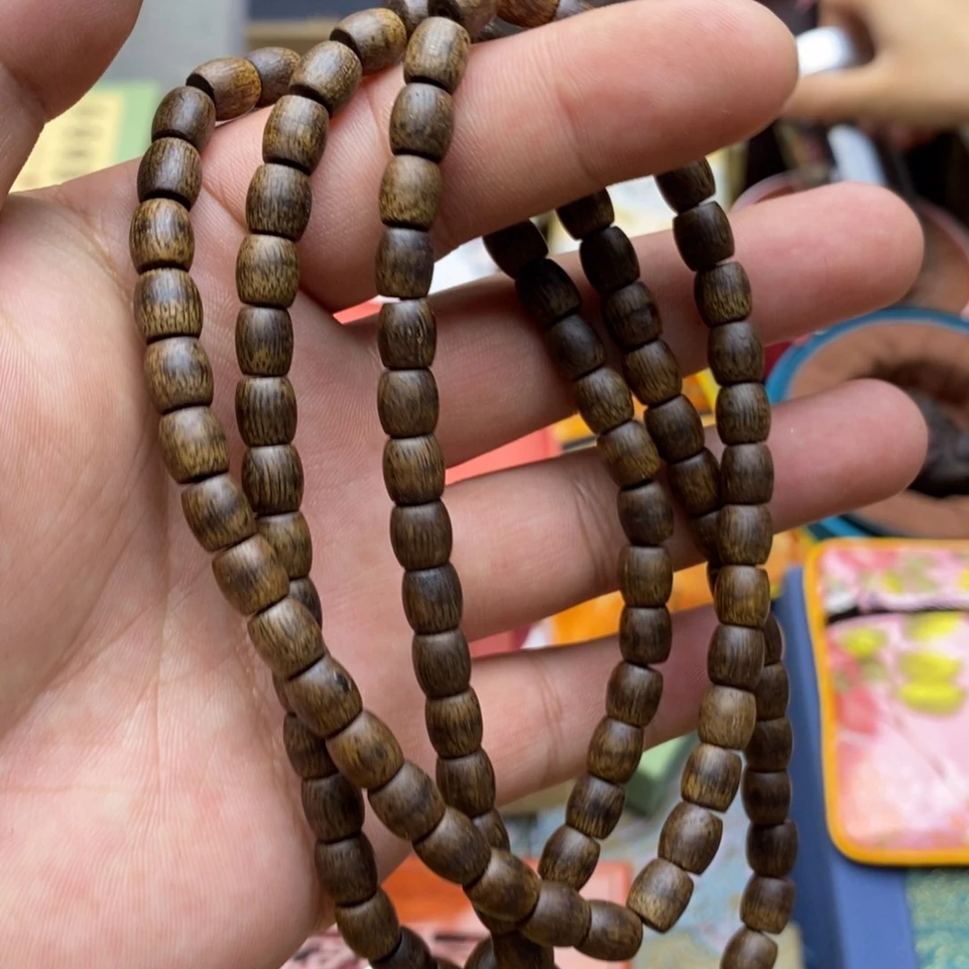 大叶紫檀（黑酸枝木类）