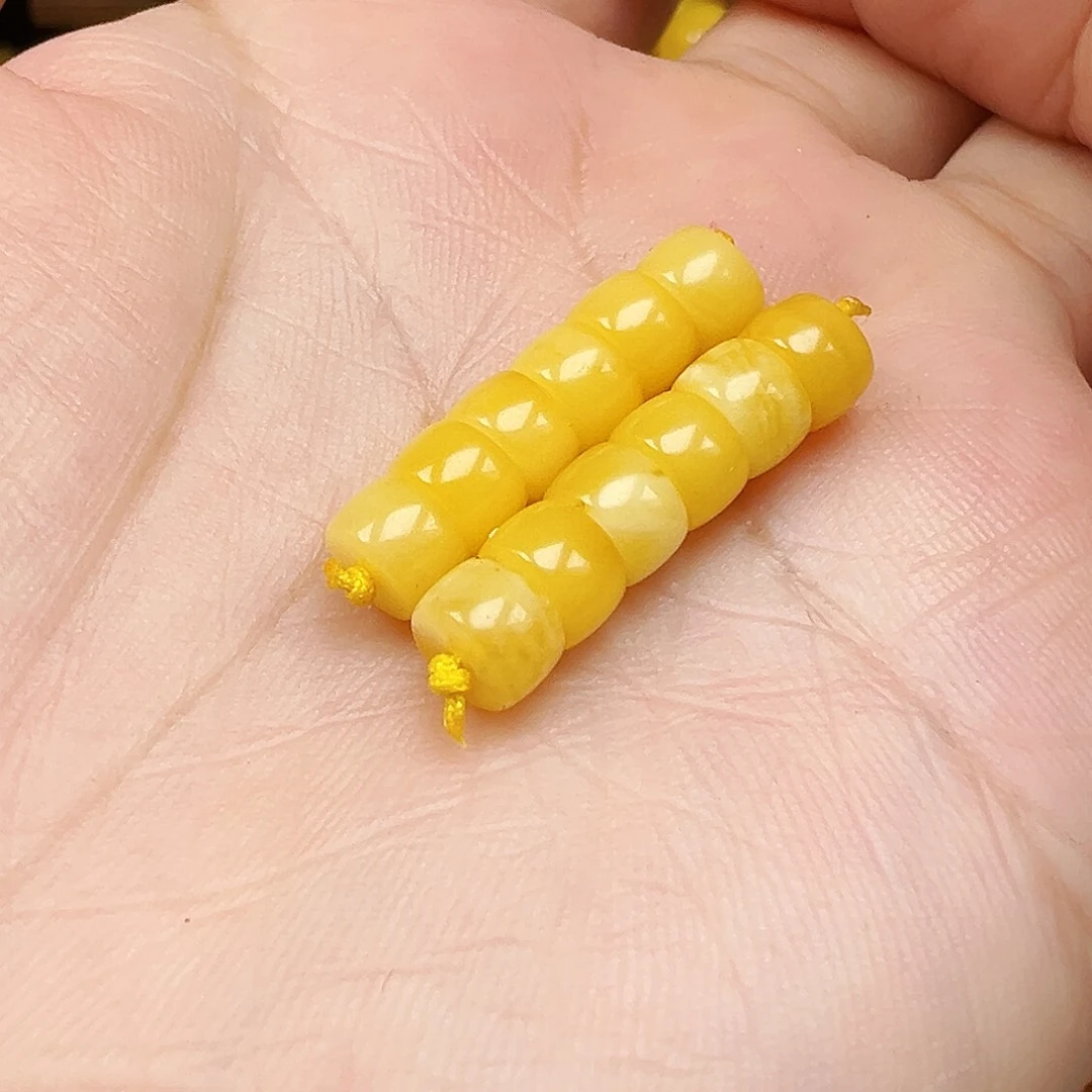 裸石琥珀未镶嵌蜜蜡配珠