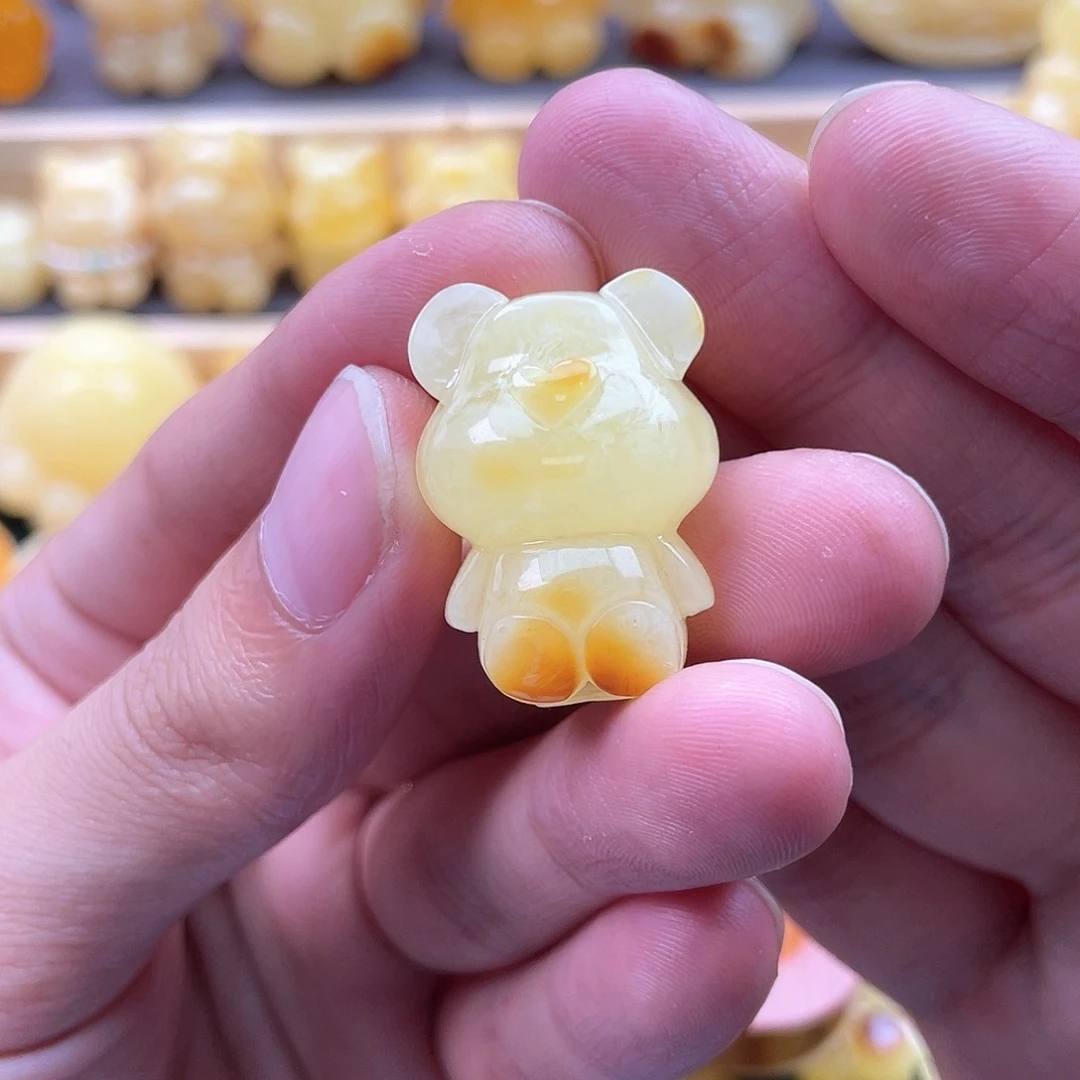 未镶嵌琥珀裸石我****字蜜蜡