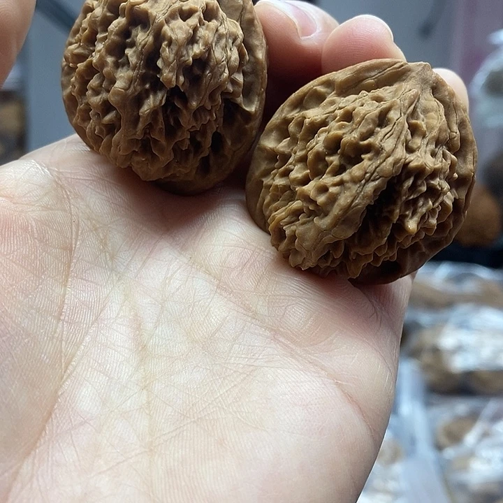 文玩核桃把件36蜡皮小众皇冠