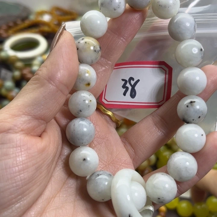 蛇纹石玉未镶嵌手链