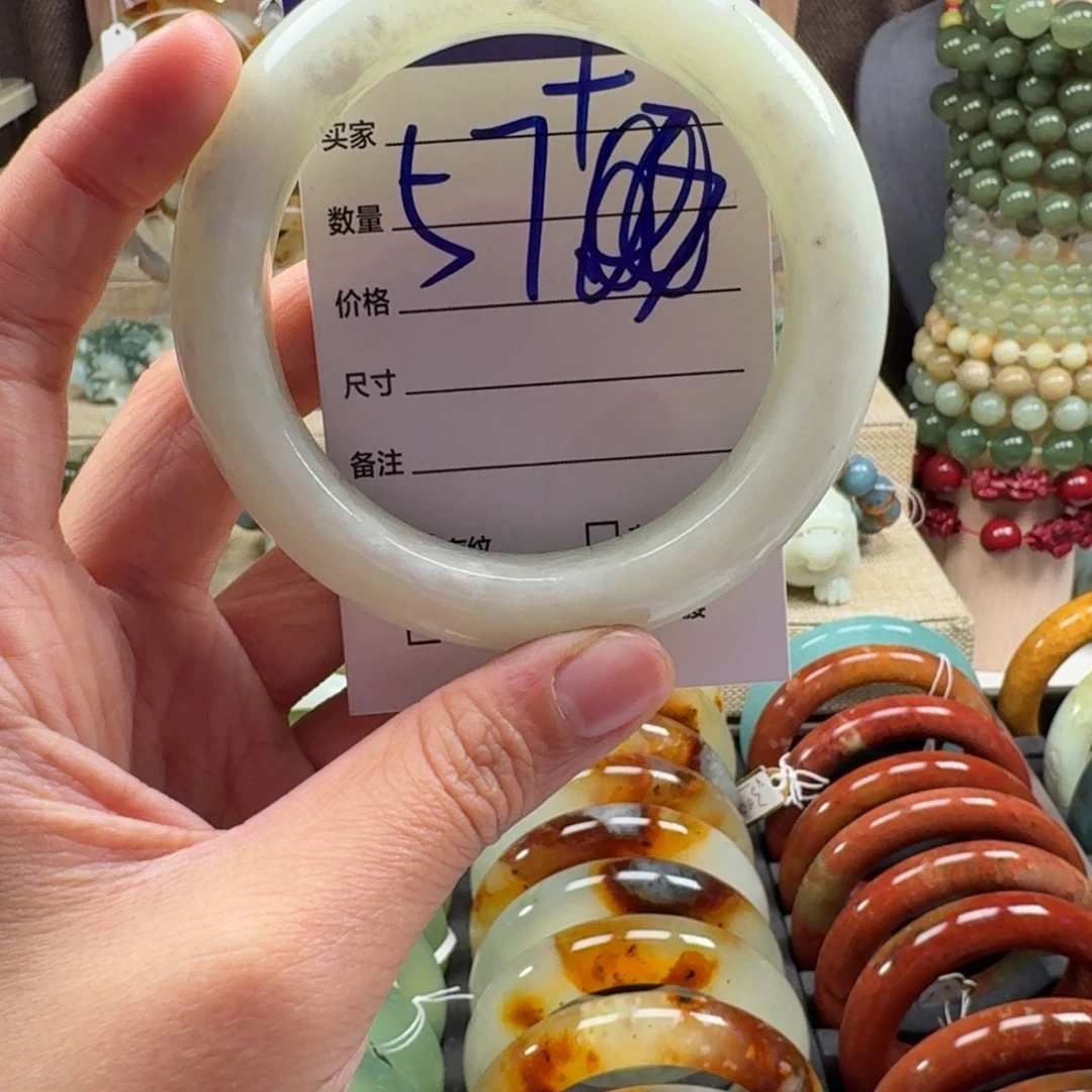 蛇纹石玉未镶嵌手镯42