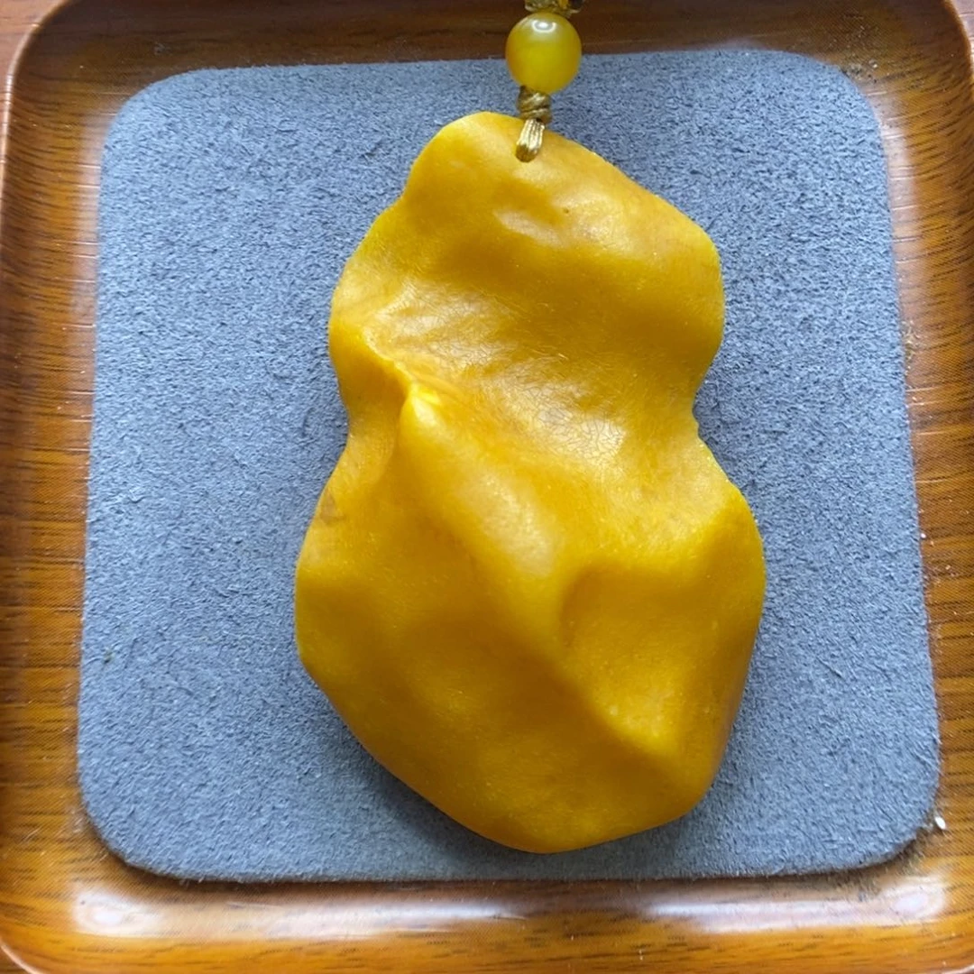 未镶嵌颈饰蜜蜡张*盒郎