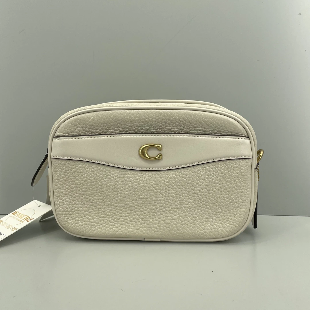 99新 COACH/蔻驰 白色小号相机包22*14*7cmE030203