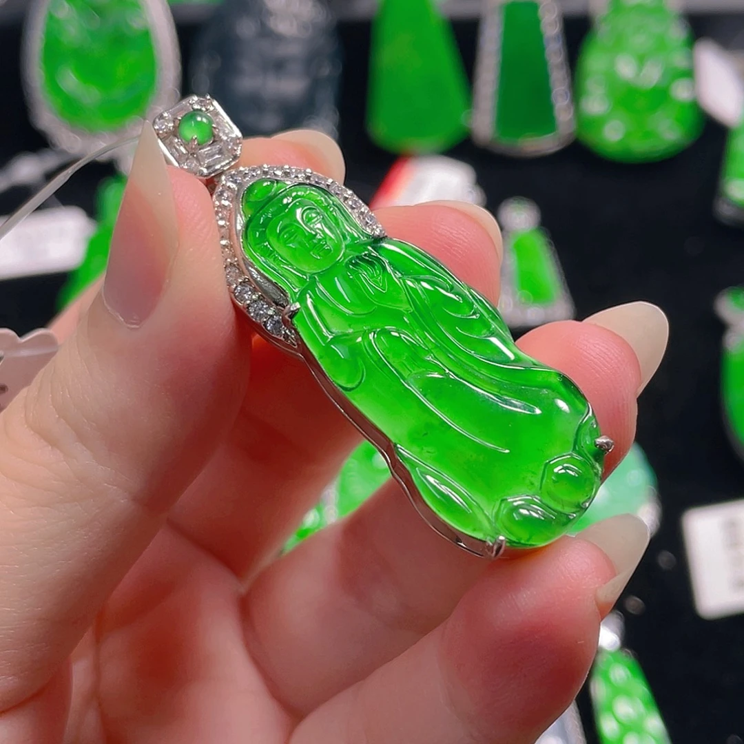 吊坠(不含链)未镶嵌翡翠