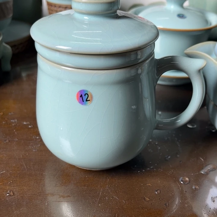 12号高乐咯可可看我的摸摸哦